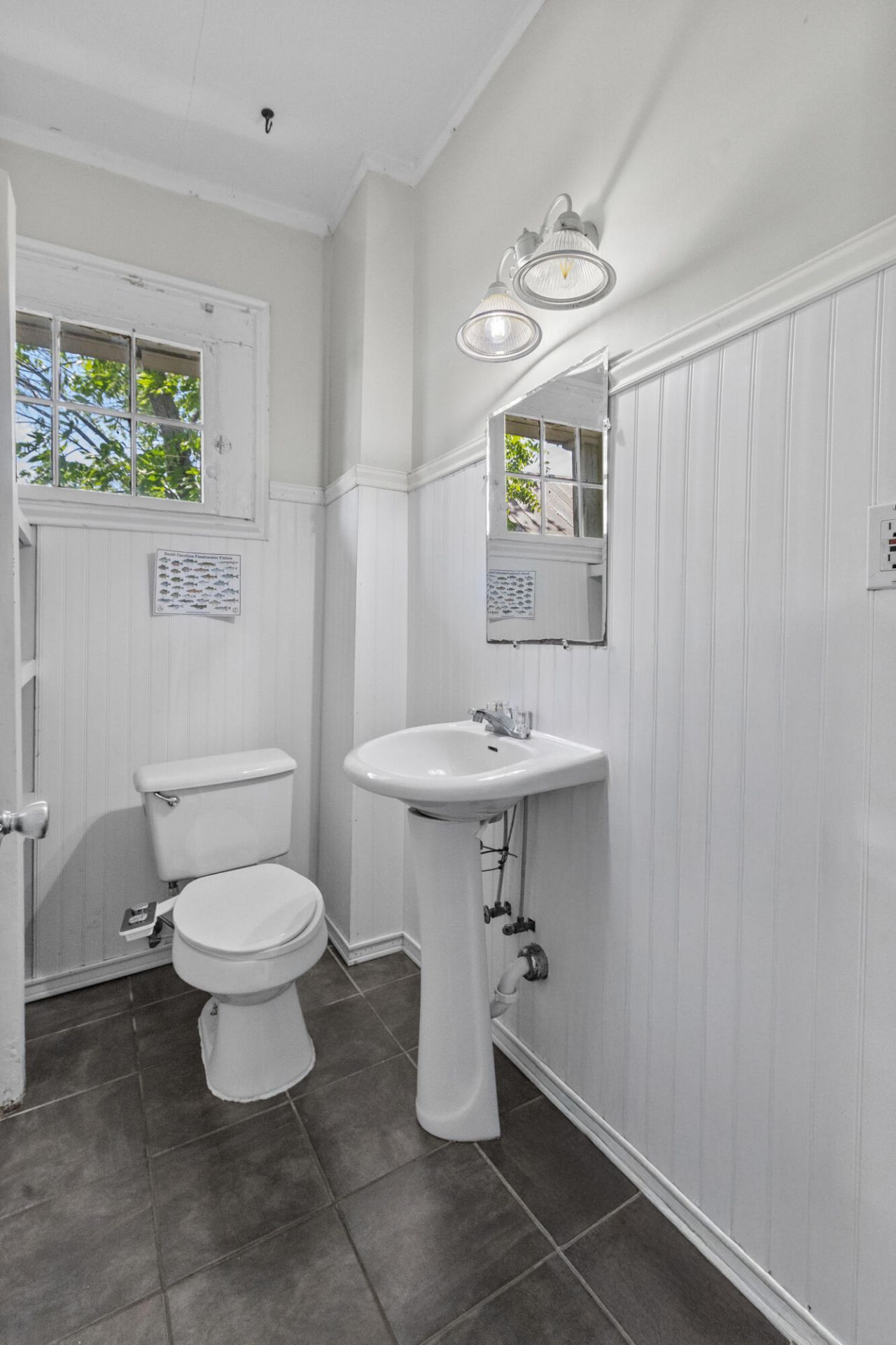 89 Columbus Street Photo 28