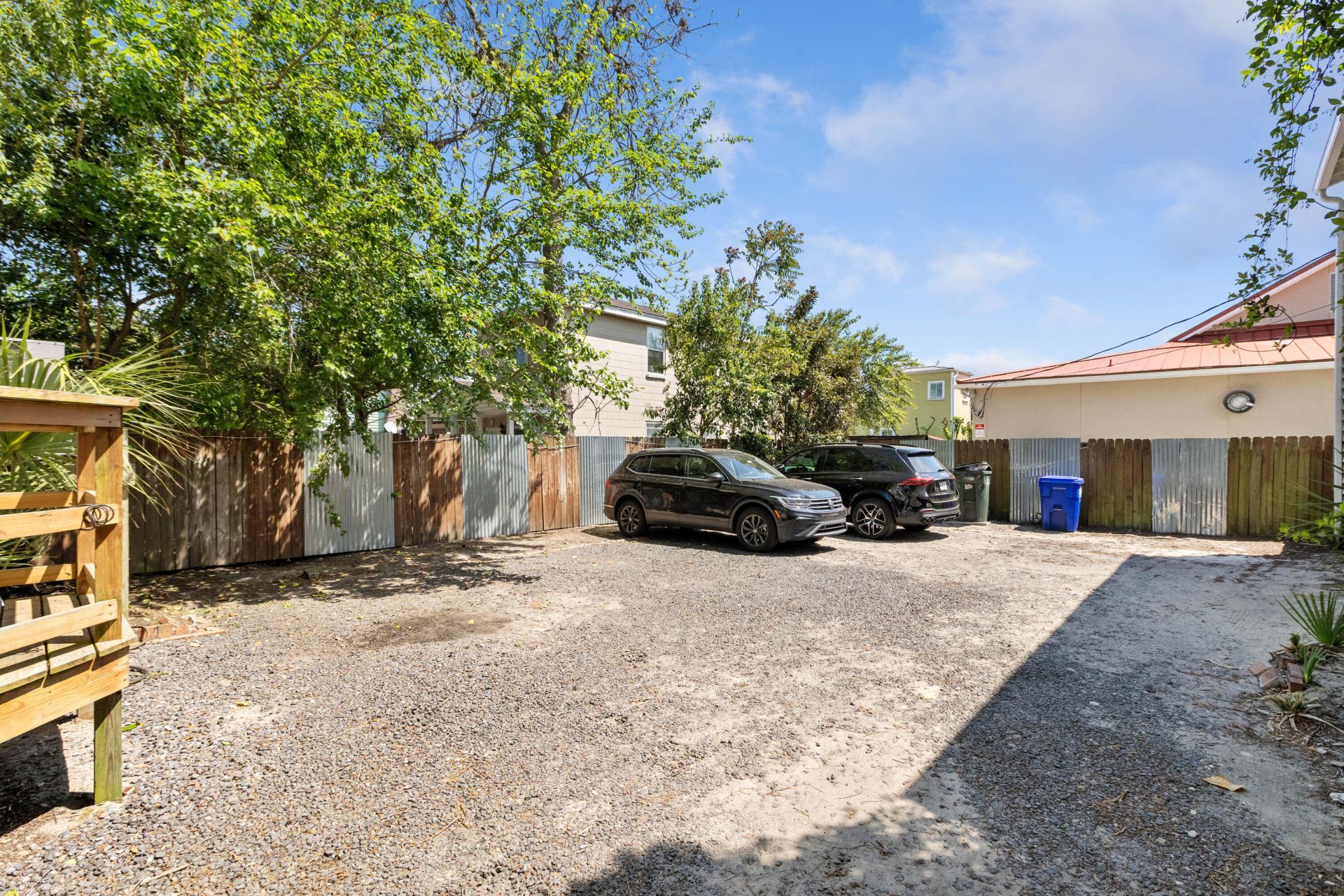 89 Columbus Street Photo 33