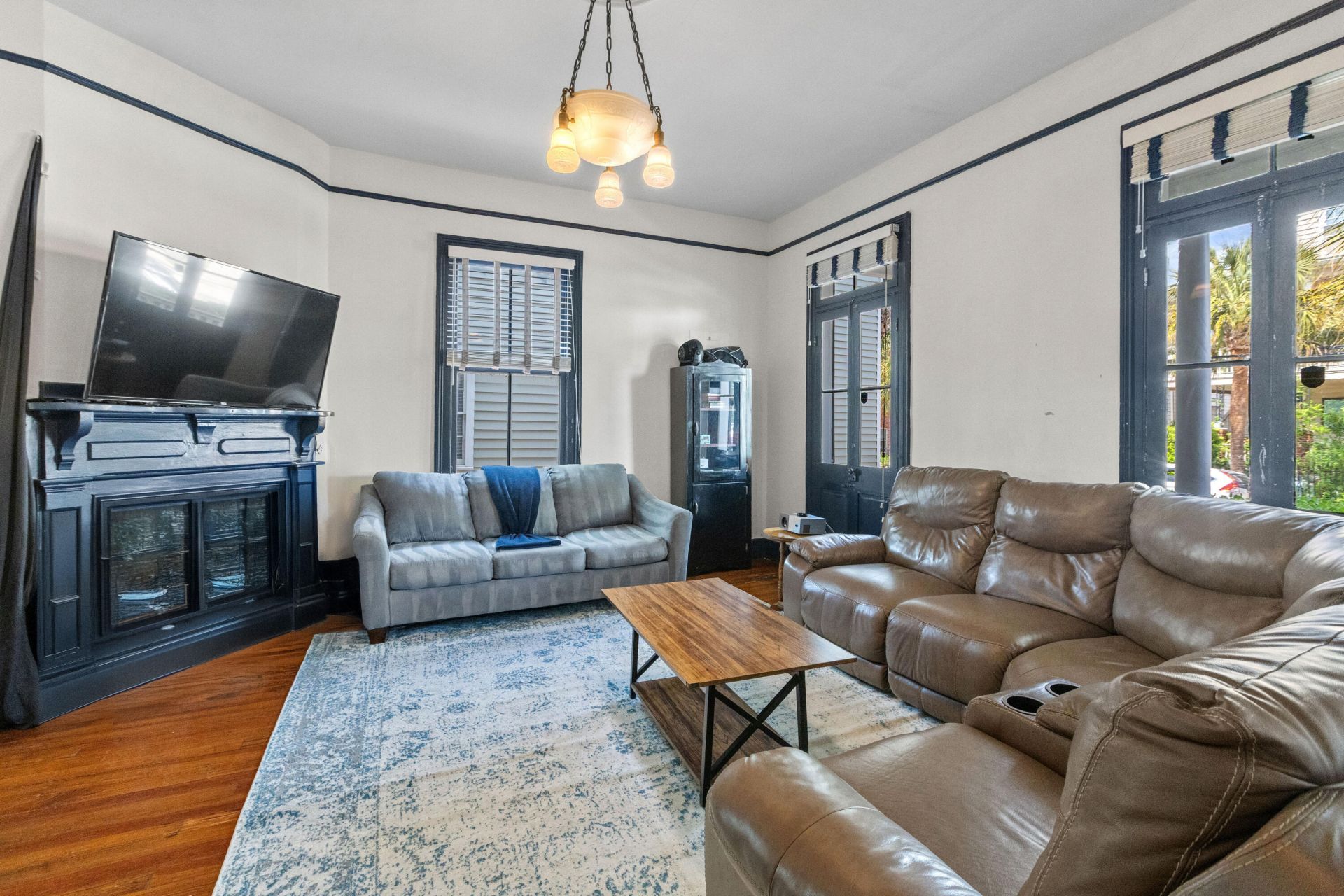 89 Columbus Street Photo 7