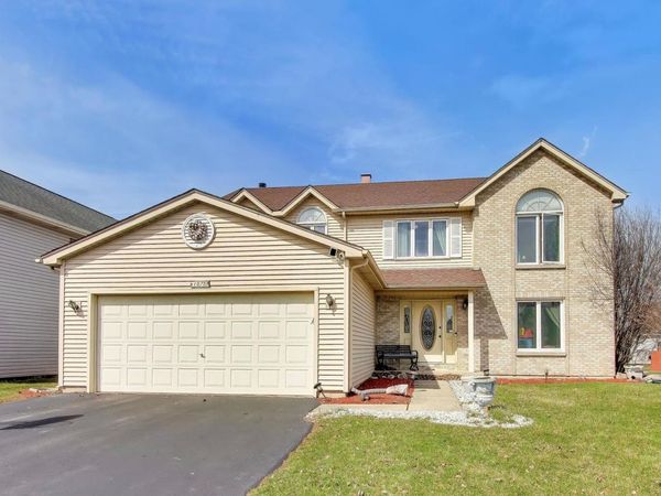 1075 Longford Road , Bartlett, IL 60103