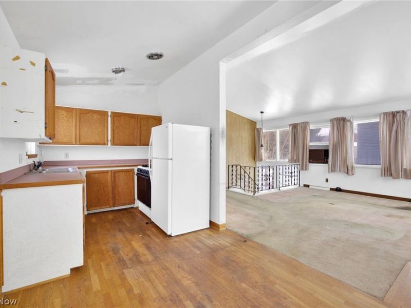 1159 Jeanie J Avenue, Akron, OH 44310 Photo 12