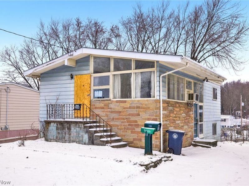 1159 Jeanie J Avenue, Akron, OH 44310 Photo 3