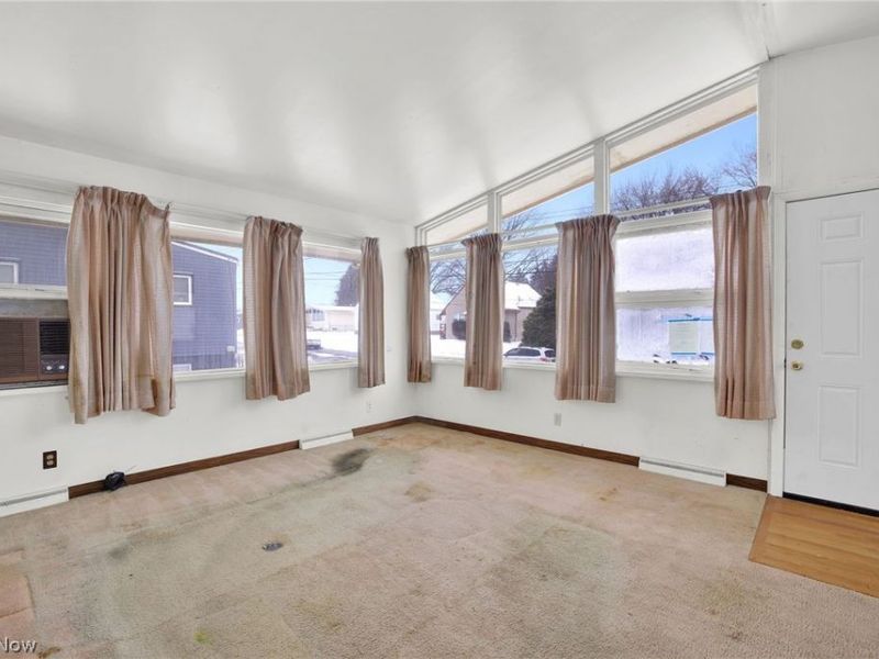 1159 Jeanie J Avenue, Akron, OH 44310 Photo 6