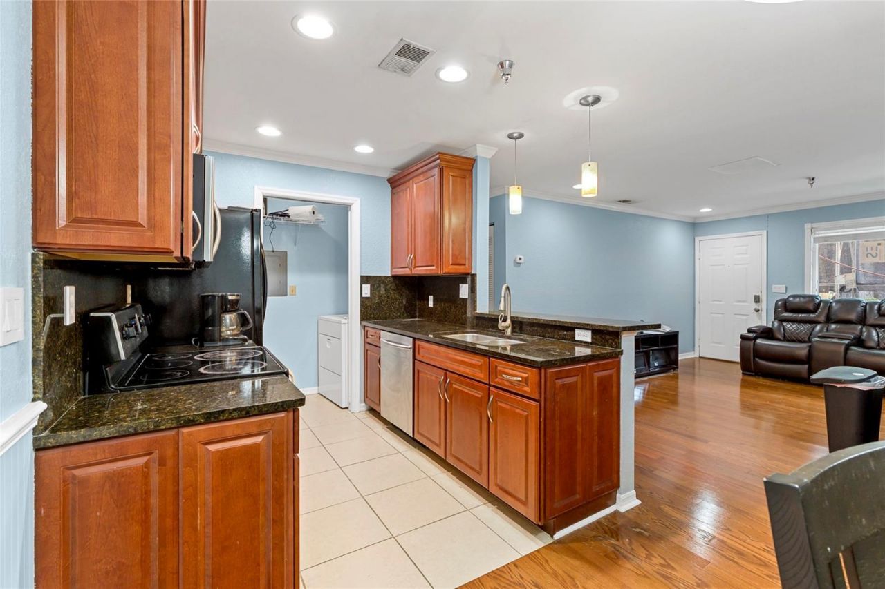 10265 Gandy Boulevard N, Unit 813, Saint Petersburg, FL 33702 Photo