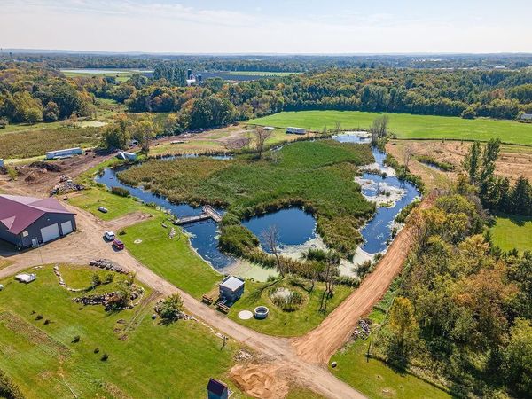 16385 310th Street , Center City, MN 55012