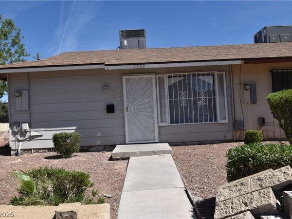 3908 Palos Verdes Street , Las Vegas, NV 89119