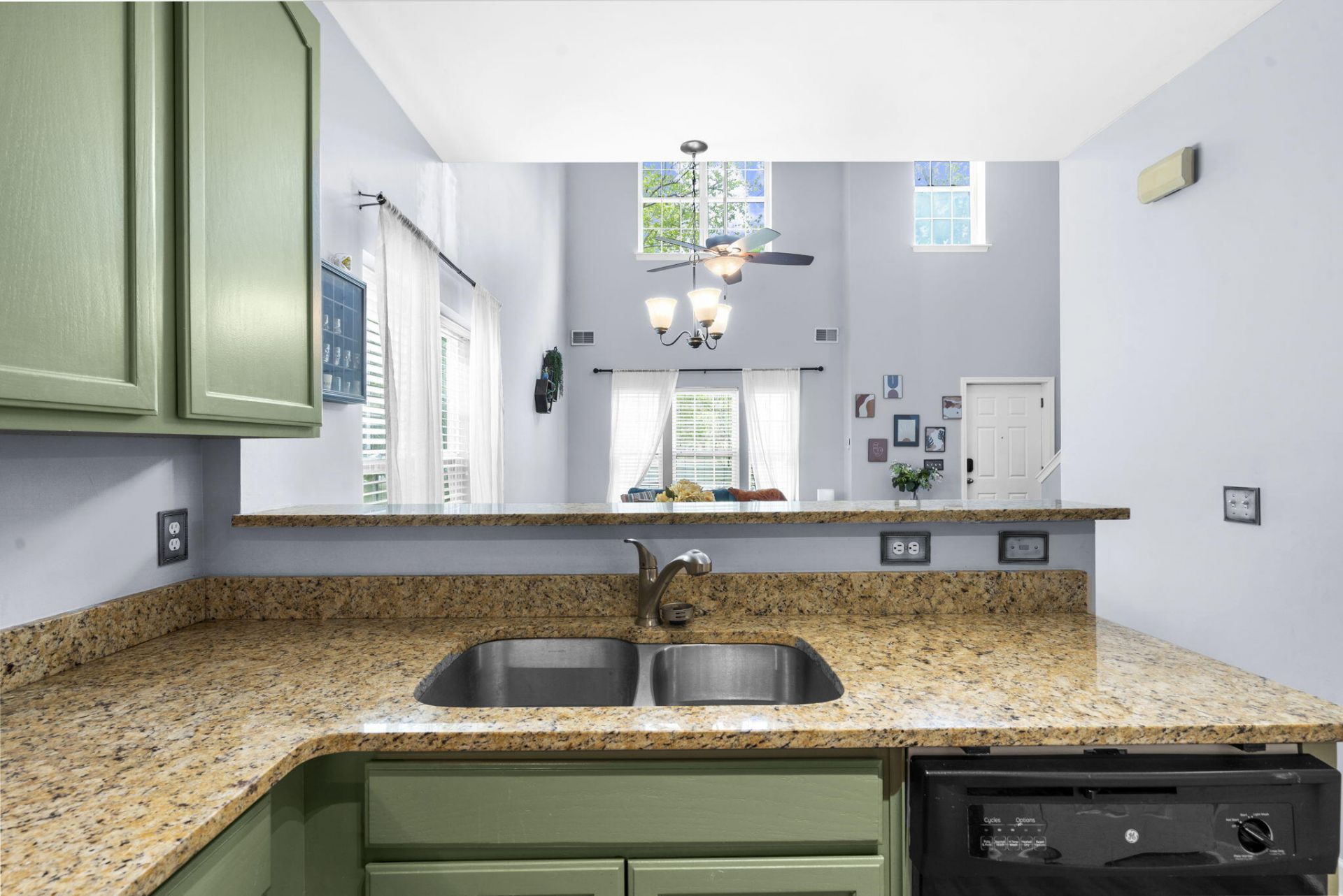 400 Chinquapin Drive Photo 14