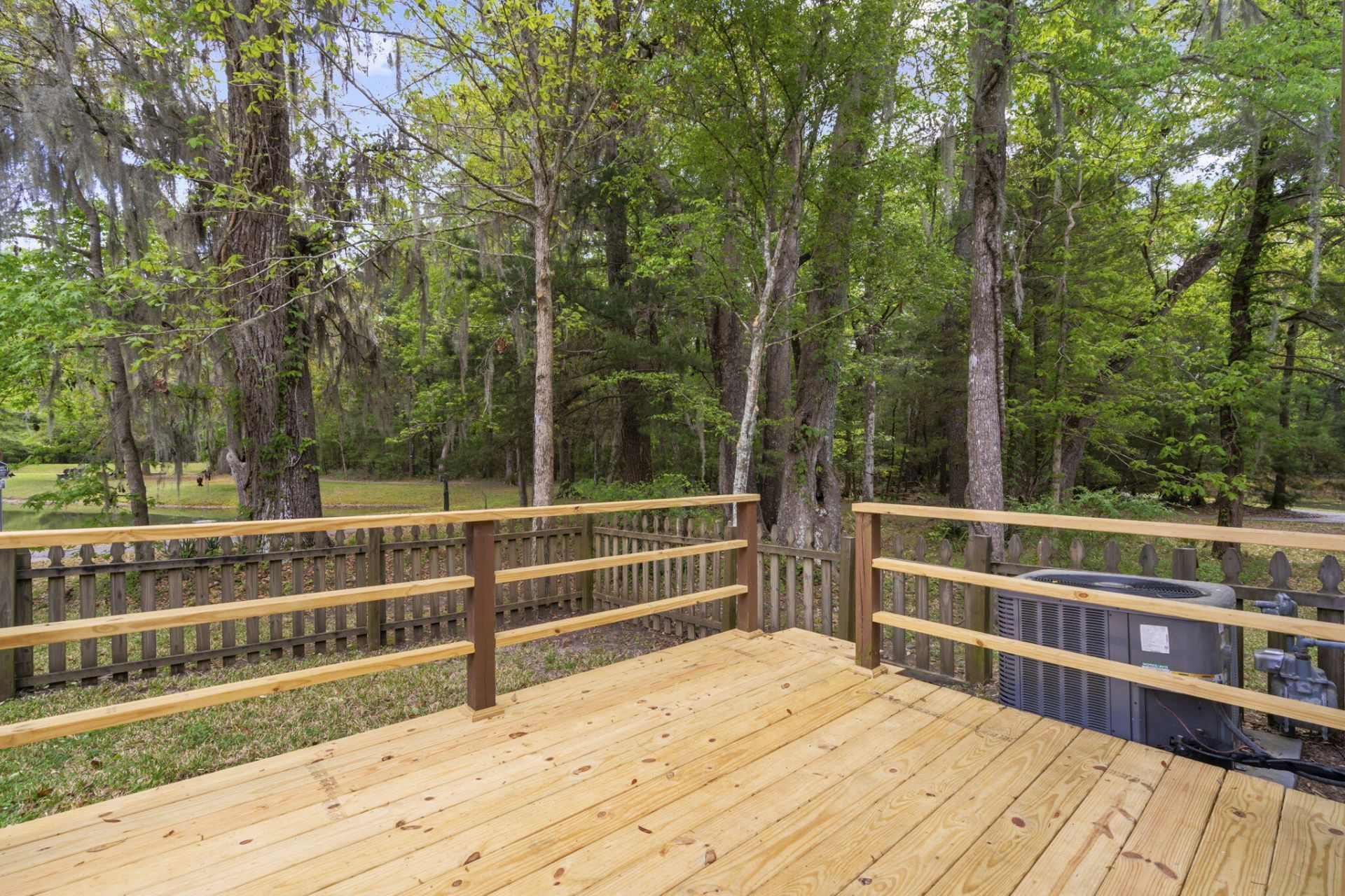 400 Chinquapin Drive Photo 33