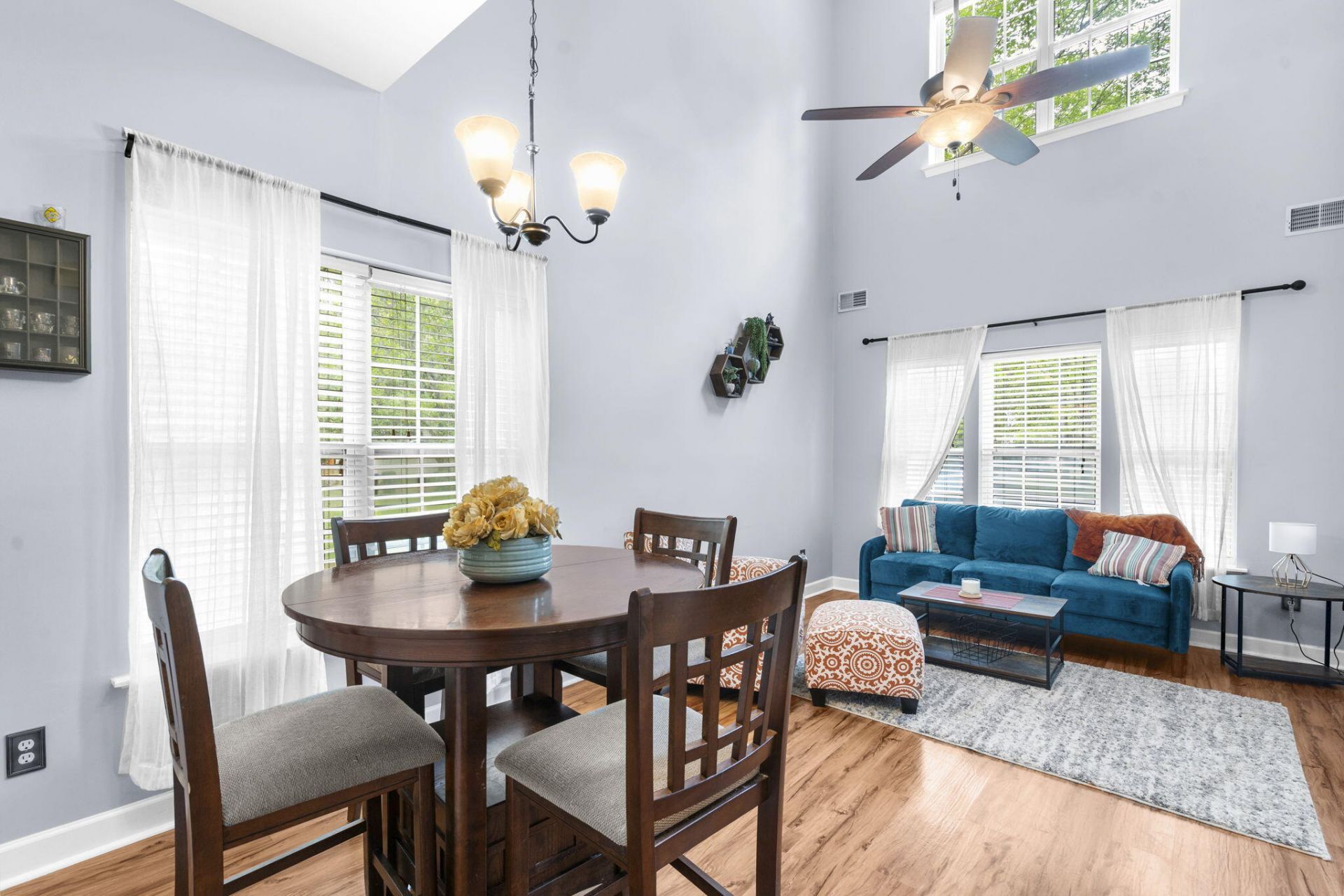 400 Chinquapin Drive Photo 8