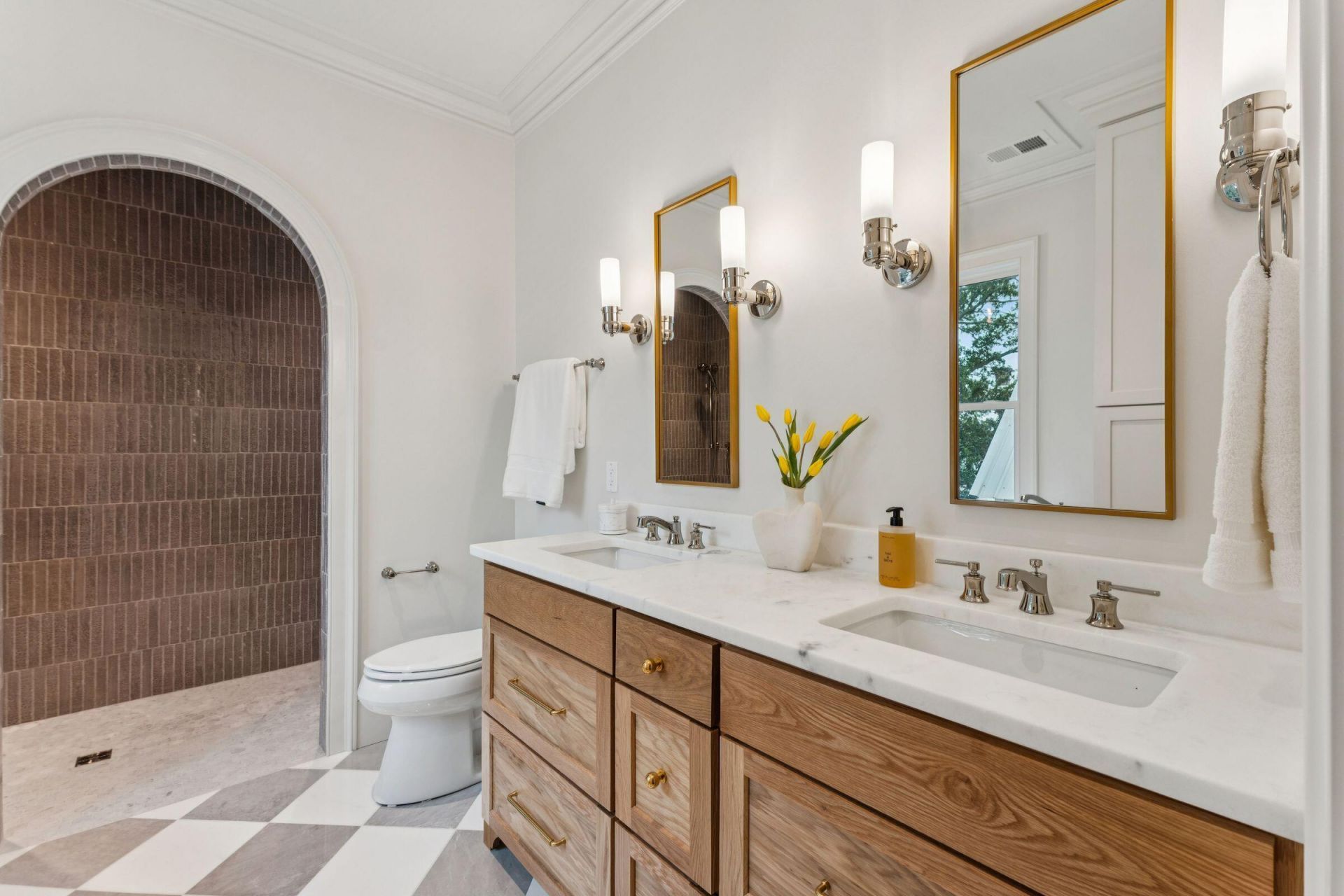 4 Trapman Street Photo 31