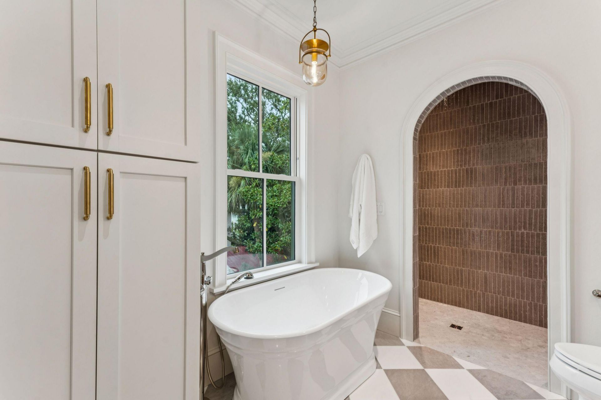 4 Trapman Street Photo 32