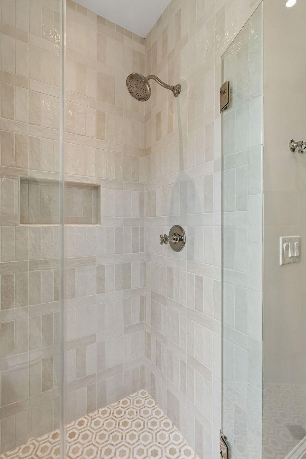 4 Trapman Street Photo 40