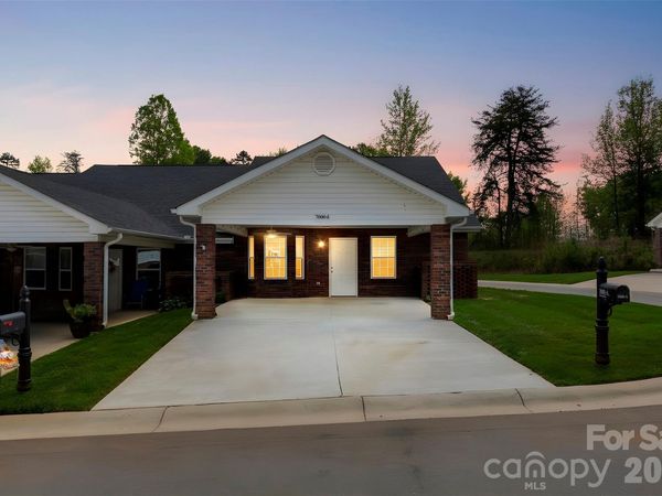 7000 Owens Court, Lowell, NC 28098