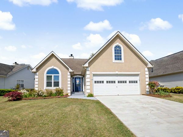 255 Fairway Court, Newnan, GA 30265