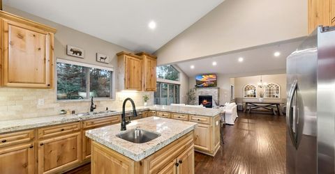 2820 Santa Claus Drive, South Lake Tahoe, CA 96150 Photo
