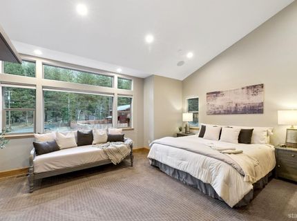 2820 Santa Claus Drive, South Lake Tahoe, CA 96150 Photo