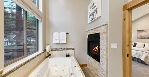 2820 Santa Claus Drive, South Lake Tahoe, CA 96150 Photo