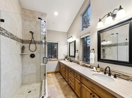 2820 Santa Claus Drive, South Lake Tahoe, CA 96150 Photo