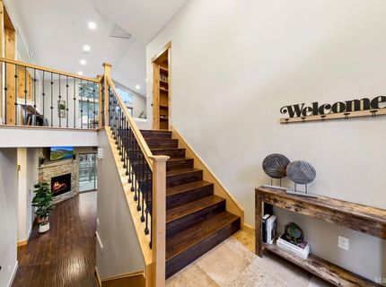 2820 Santa Claus Drive, South Lake Tahoe, CA 96150 Photo