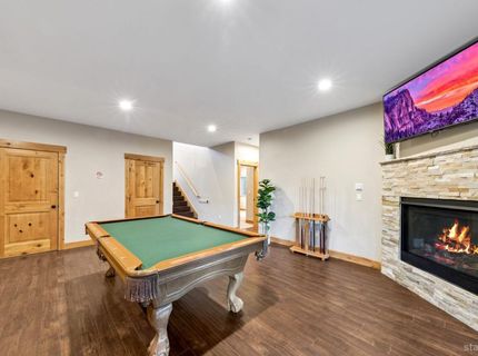 2820 Santa Claus Drive, South Lake Tahoe, CA 96150 Photo