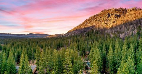 2820 Santa Claus Drive, South Lake Tahoe, CA 96150 Photo