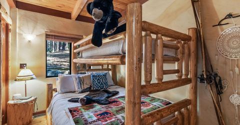 3724 Regina Road, South Lake Tahoe, CA 96150 Photo