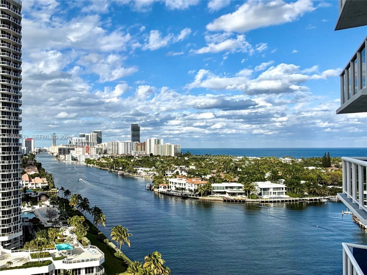 20515 E Country Club Dr , Unit 1642, Aventura, FL 33180 Photo