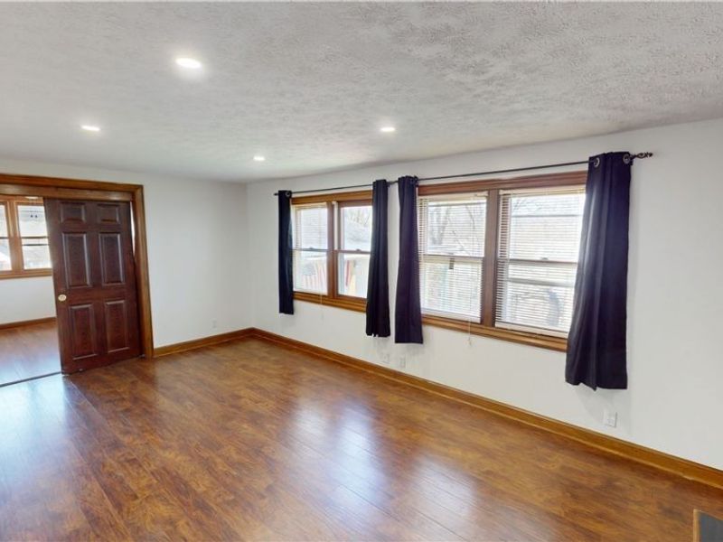 133 Woolf Avenue, Akron, OH 44312 Photo 17