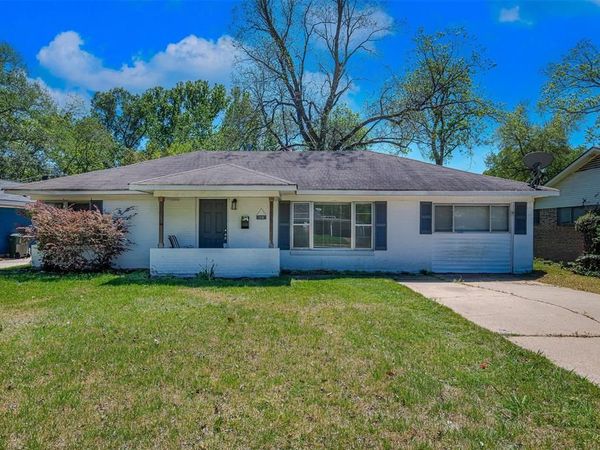 359 Bellmead Street , Shreveport, LA 71105