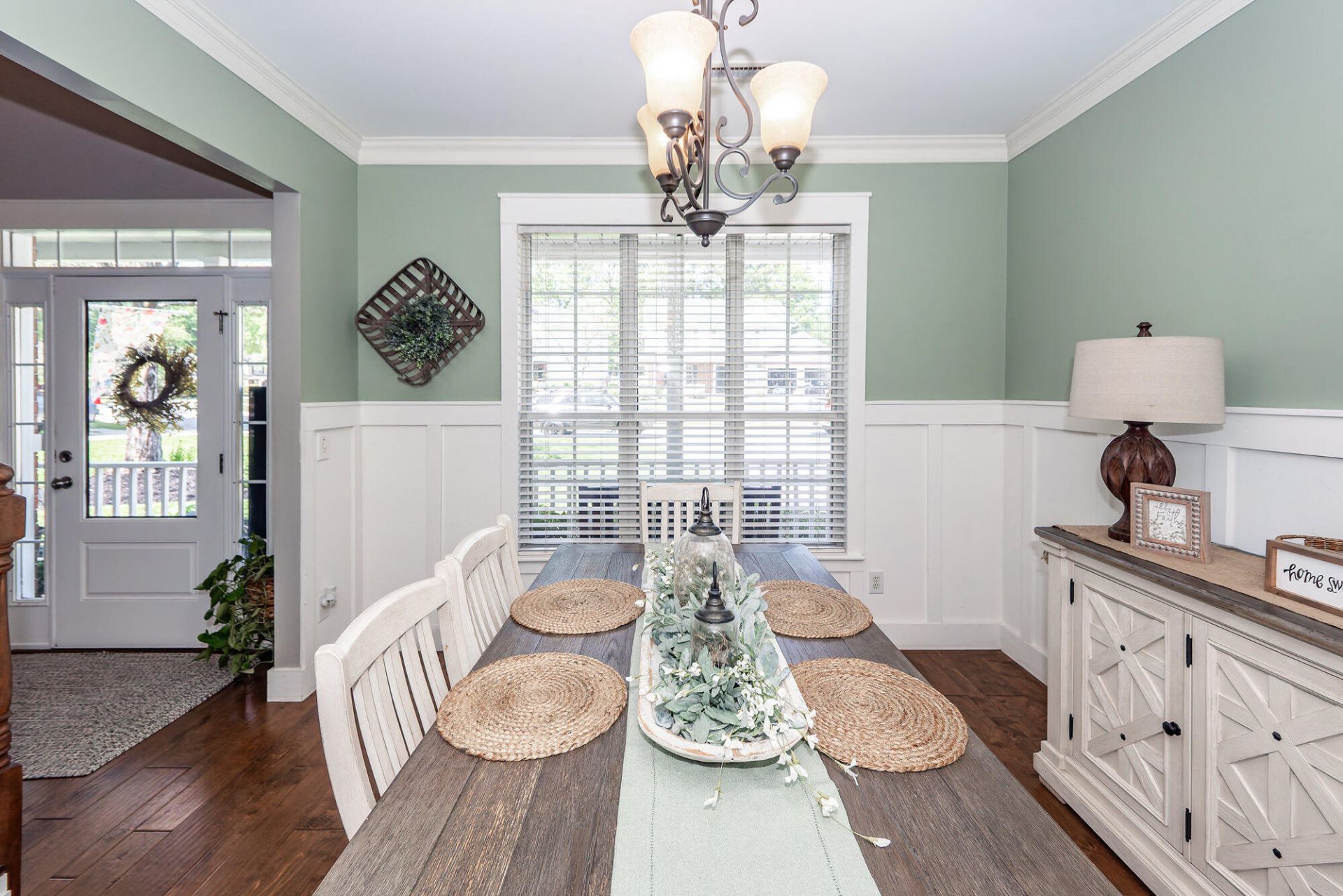 138 Guildford Drive Photo 19