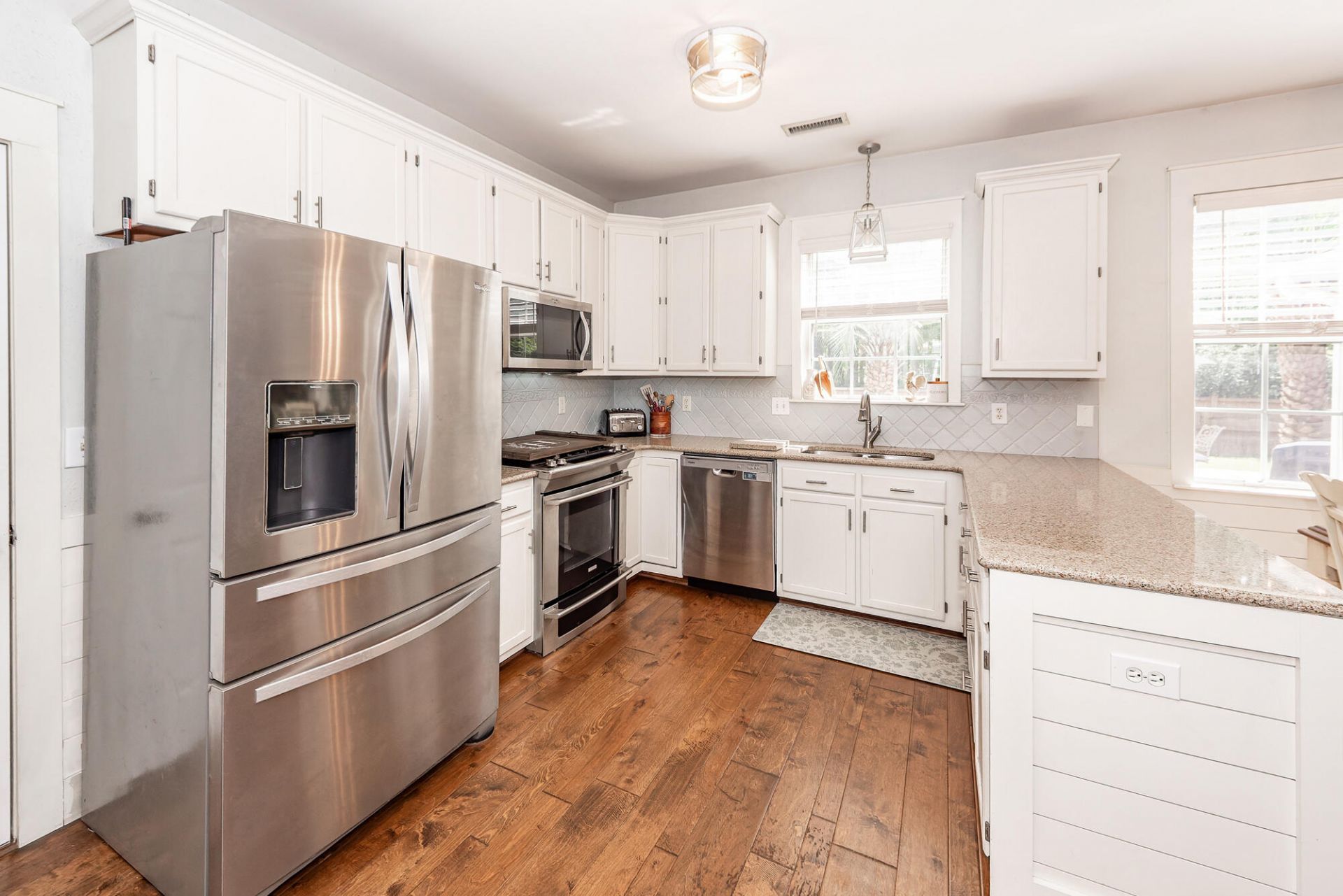 138 Guildford Drive Photo 27