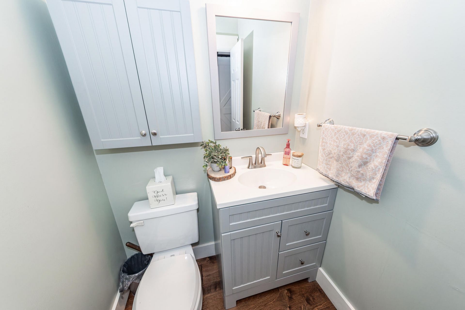 138 Guildford Drive Photo 37