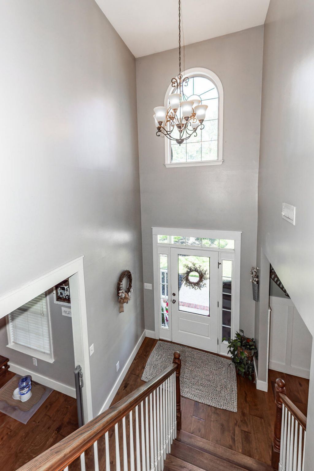 138 Guildford Drive Photo 39