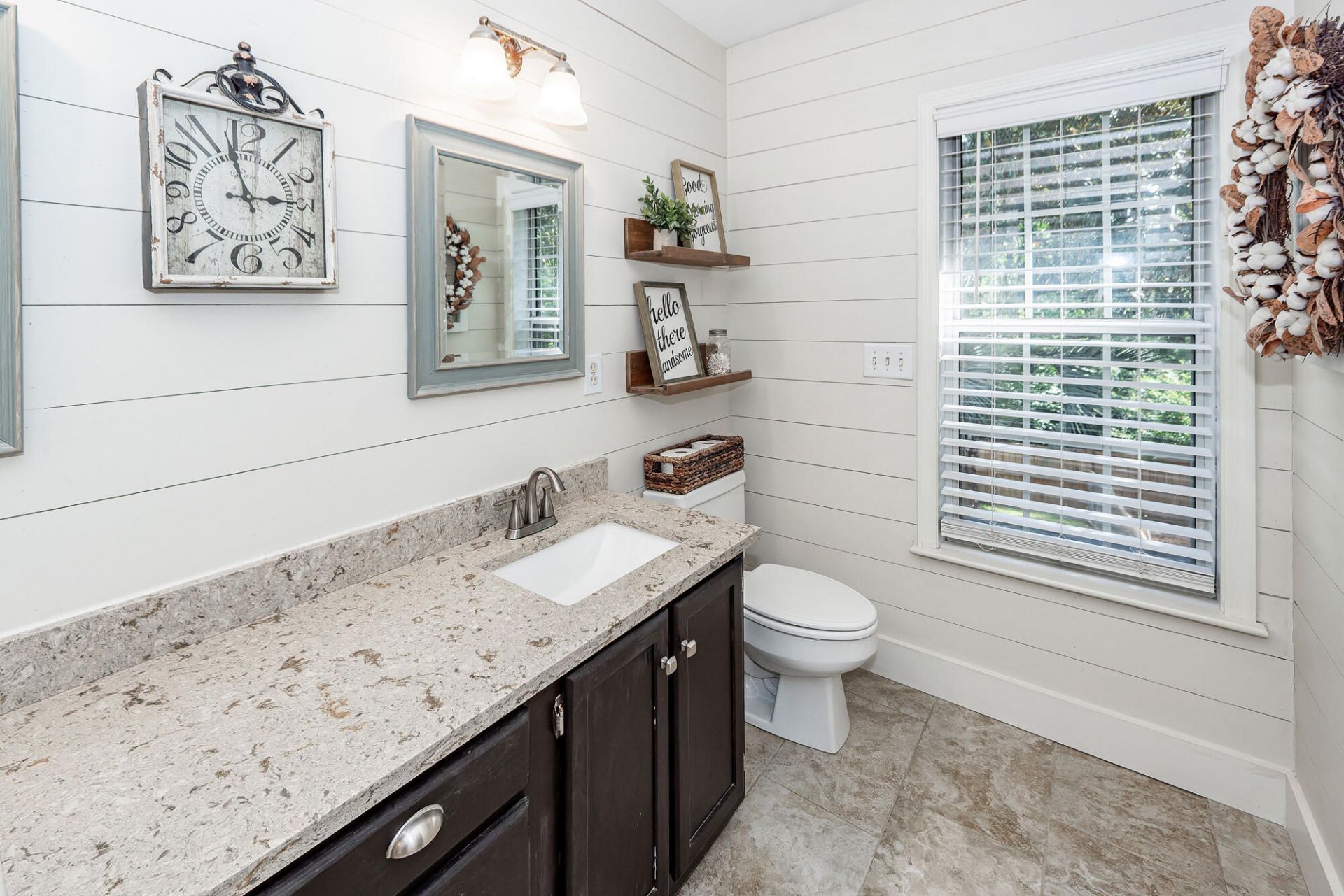 138 Guildford Drive Photo 46