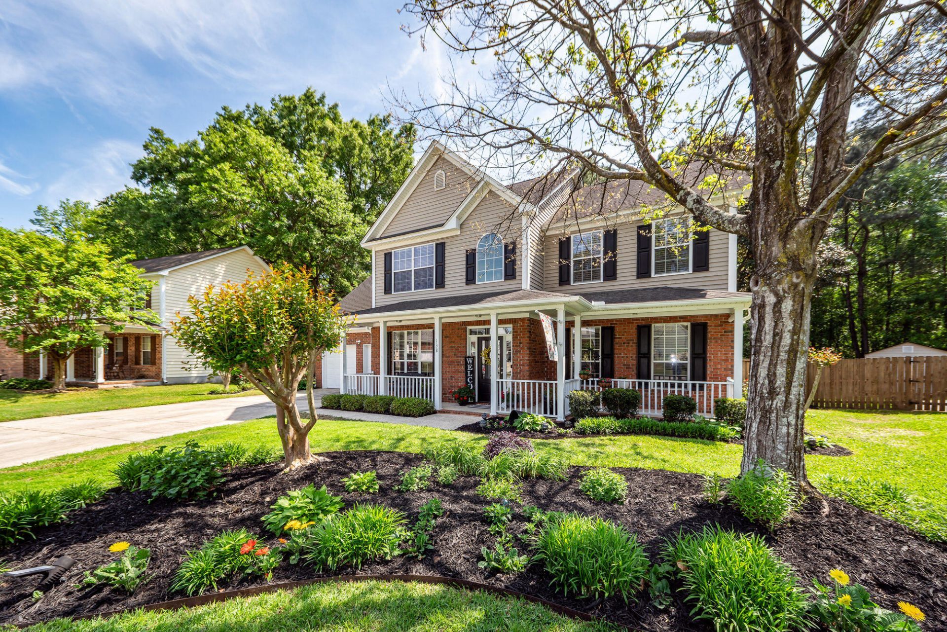 138 Guildford Drive Photo 71