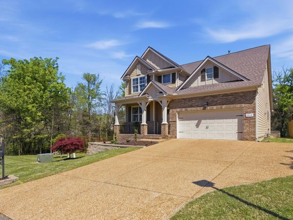 5010 Colton Dr , Spring Hill, TN 37174