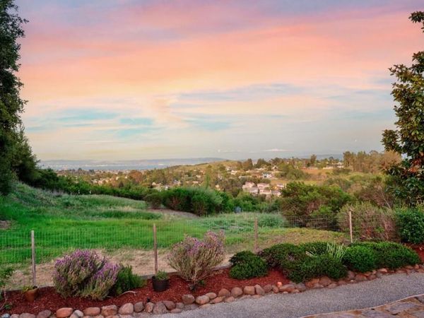 2027 New Brunswick Drive, San Mateo, CA 94402