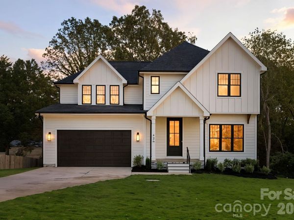 426 Richards Lane , Mooresville, NC 28115