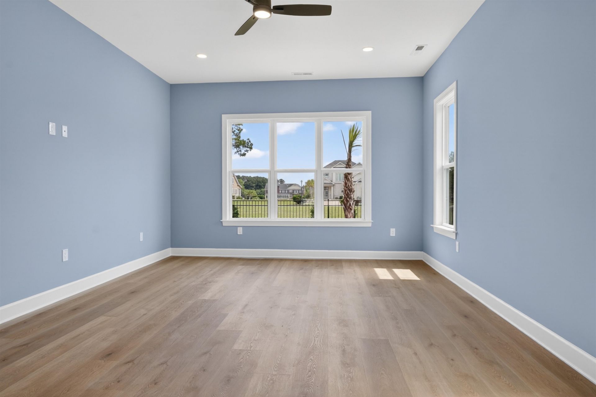 986 Shipmaster Ave. Photo 30