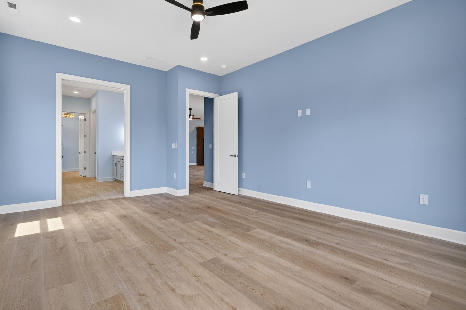 986 Shipmaster Ave. Photo 31