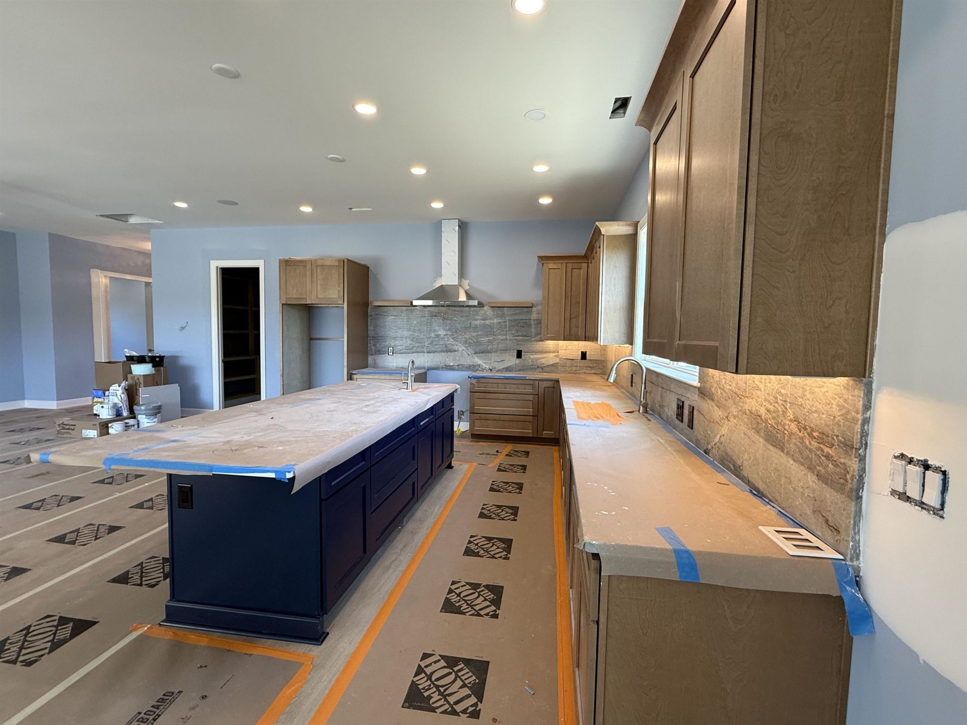 986 Shipmaster Ave. Photo 4