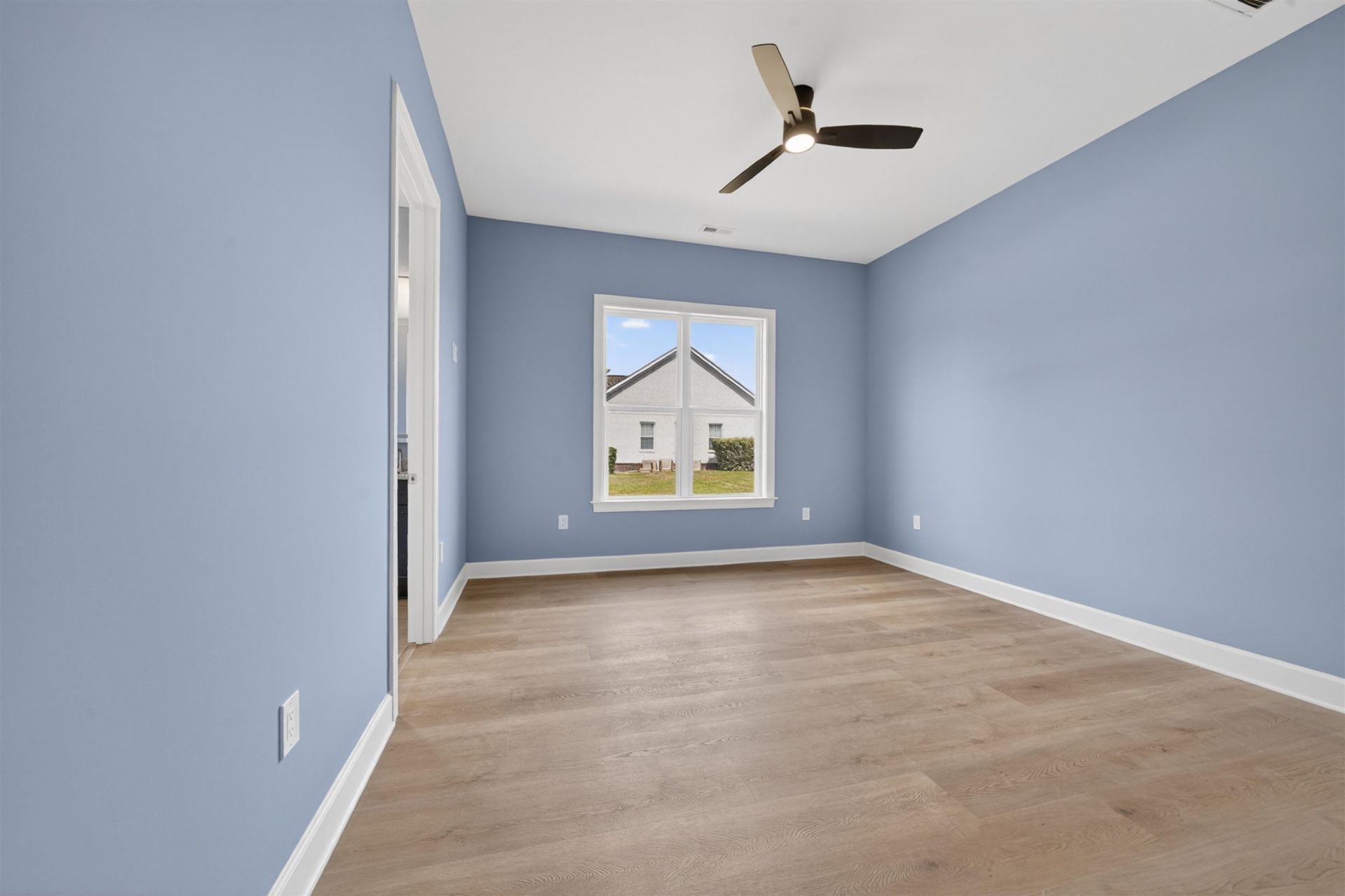 986 Shipmaster Ave. Photo 46