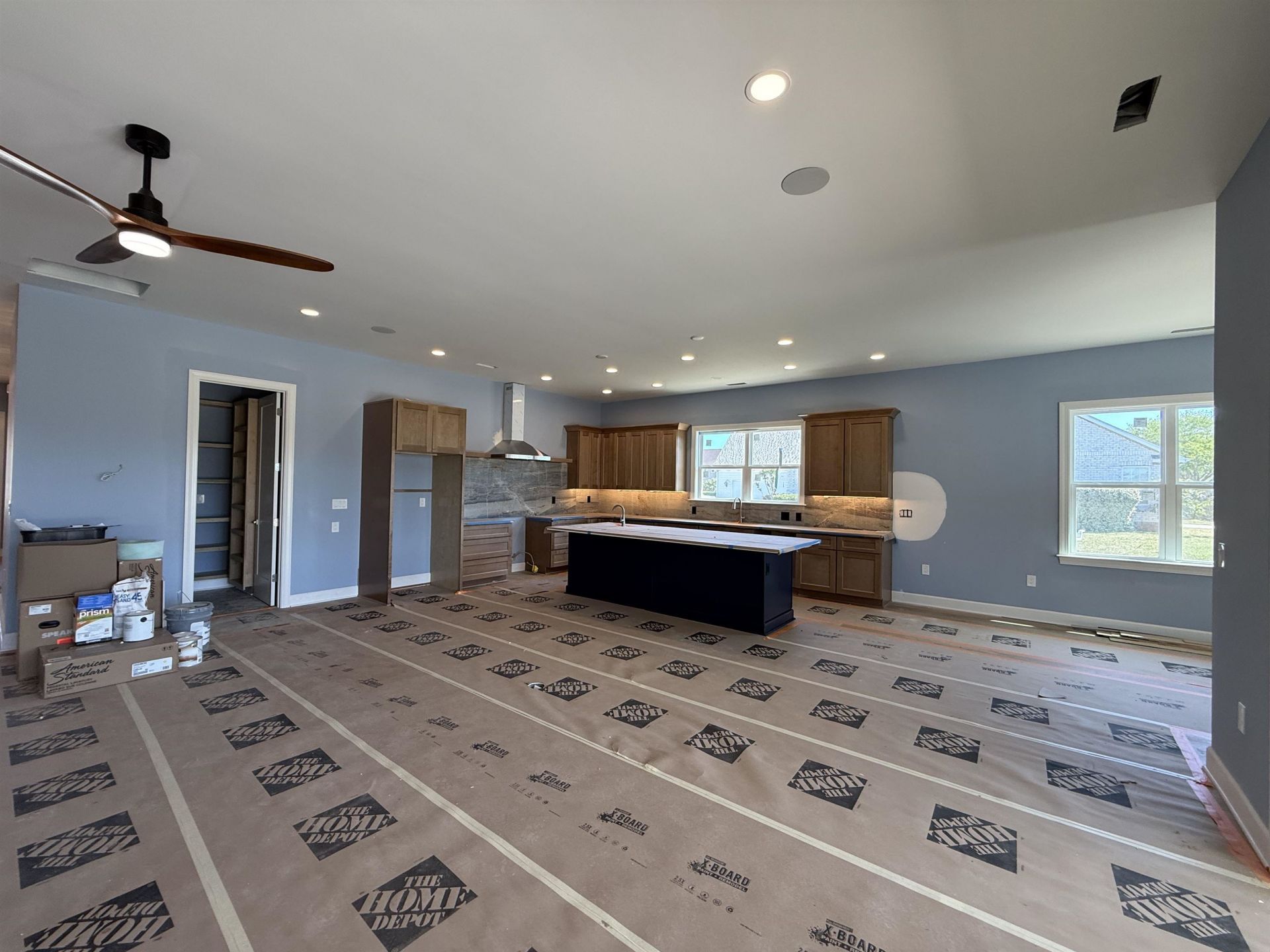 986 Shipmaster Ave. Photo 5