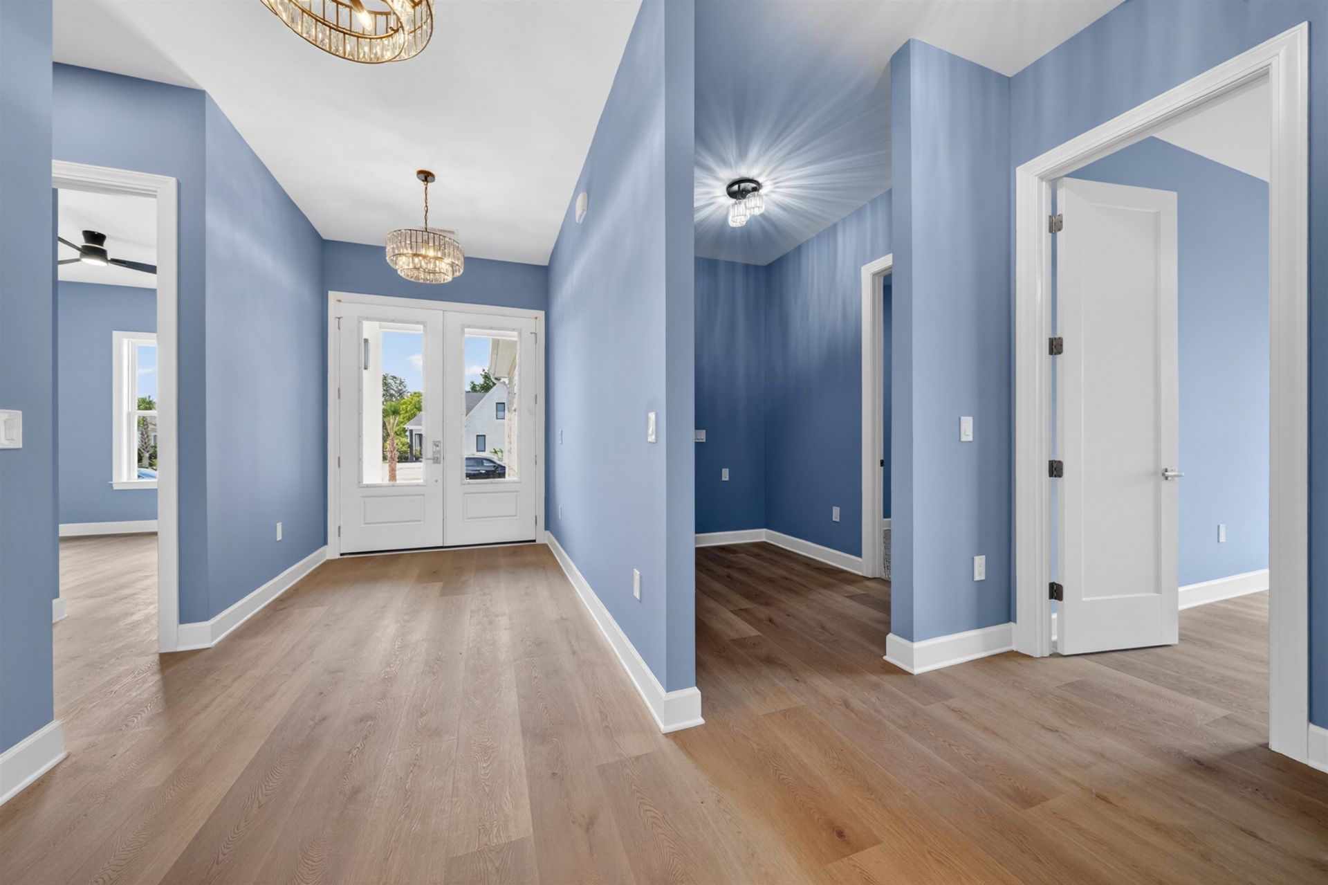 986 Shipmaster Ave. Photo 6