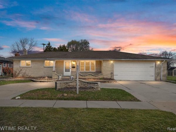 11287 Brougham Drive, Sterling Heights, MI 48312