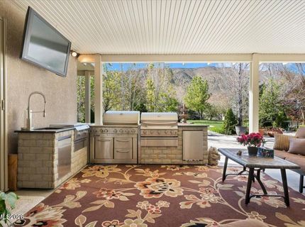 12445 Ocean View Drive, Sparks, NV 89441 Photo