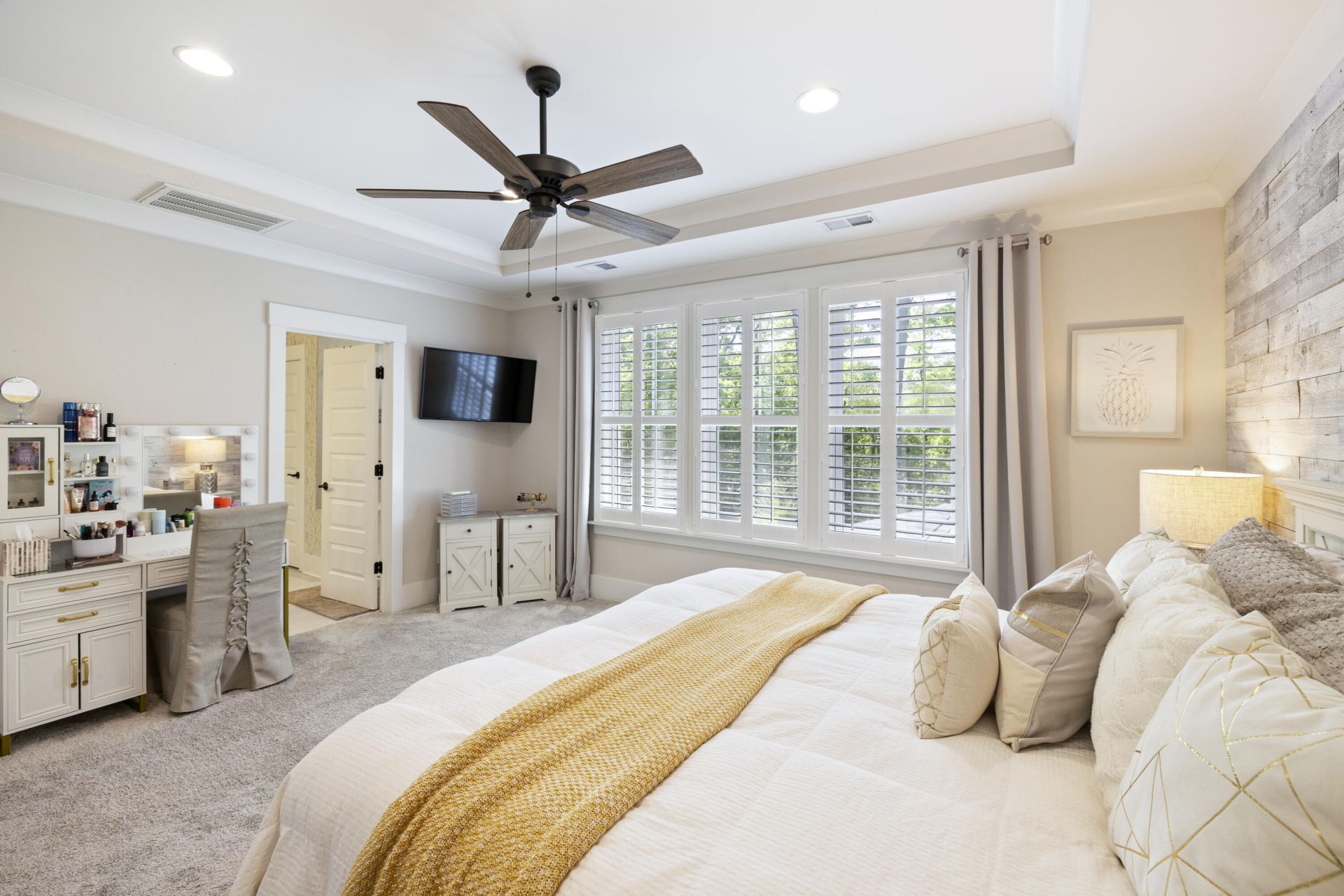 2898 Clearwater Drive Photo 32