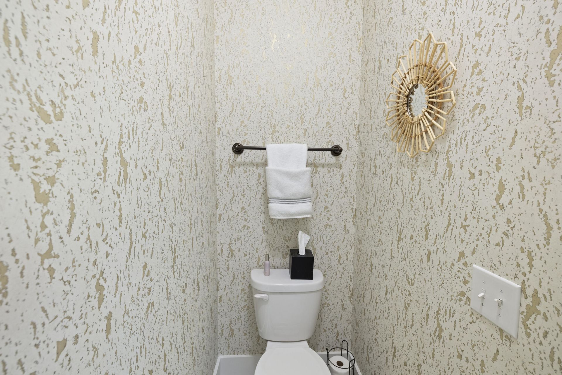 2898 Clearwater Drive Photo 36