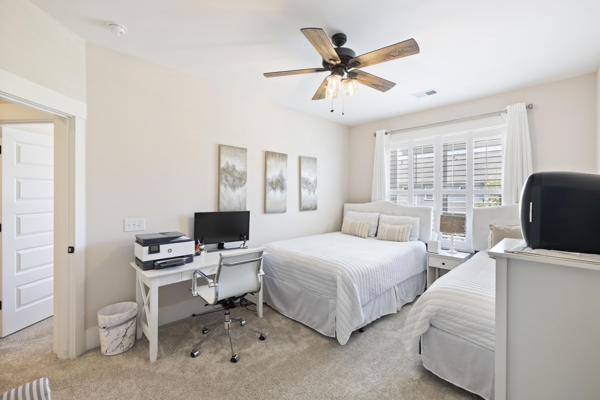 2898 Clearwater Drive Photo 44