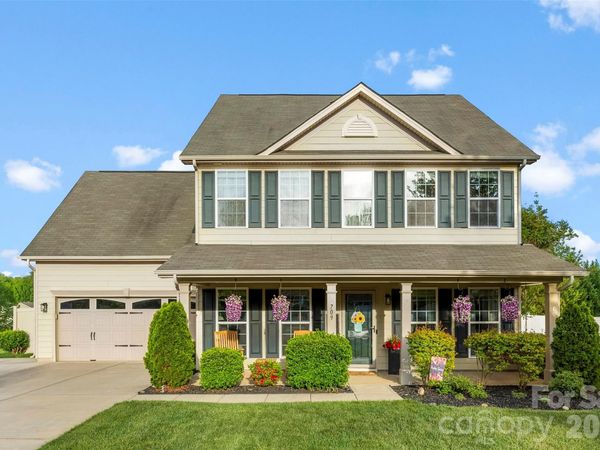 709 Heddington Court, Gastonia, NC 28056